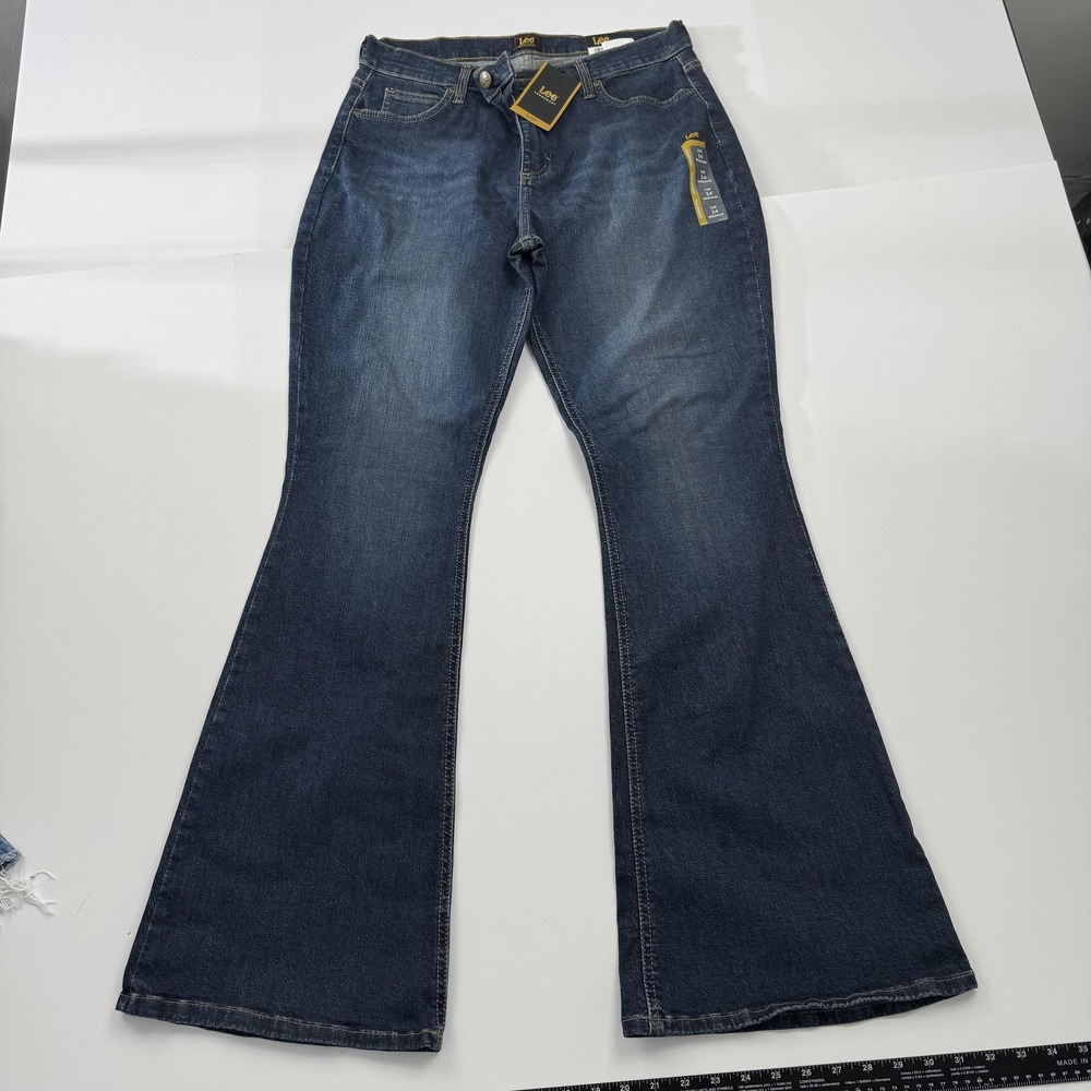 Lee Flare Jeans Womens 14 30x31 Medium Blue Denim Stretch Bootcut 112339762